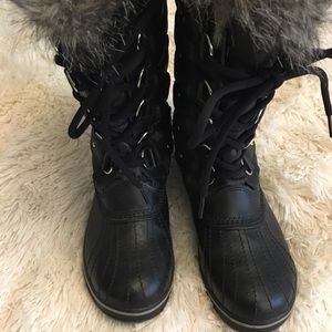 Women’s Tofino II Sorel Snow Boots Size 9